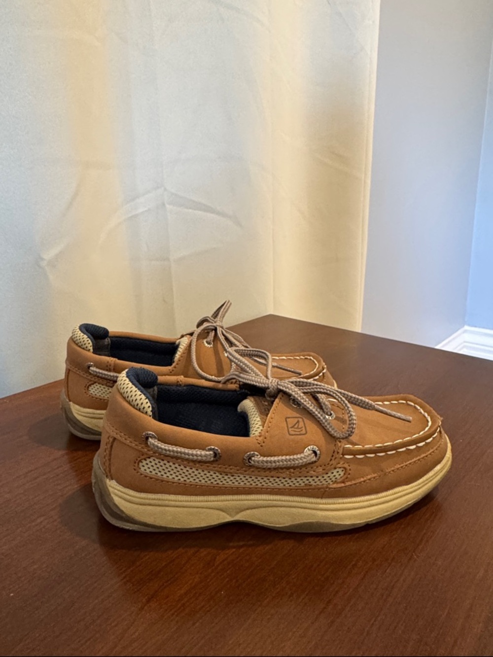 Sperry Kids Lanyard Boat Shoe, like new! - Picture 3 of 9